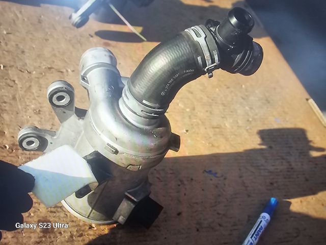 bontott MERCEDES-BENZ C-CLASS Vízpumpa