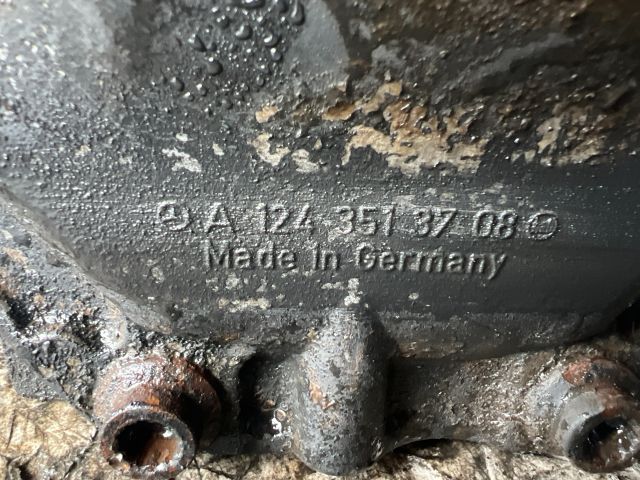 bontott MERCEDES-BENZ C-CLASS Hátsó Differenciálmű