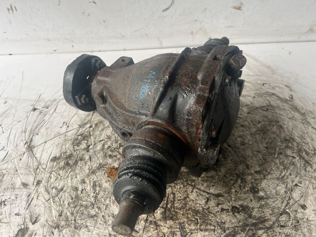 bontott MERCEDES-BENZ C-CLASS Hátsó Differenciálmű