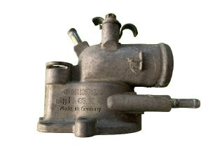 bontott MERCEDES-BENZ C-CLASS Hengerfej Vízkivezető