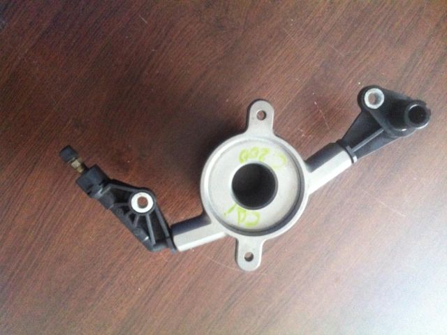 bontott MERCEDES-BENZ C-CLASS Kinyomó Csapágy