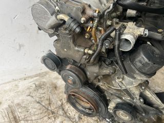 bontott MERCEDES-BENZ C-CLASS Motor (Fűzött blokk hengerfejjel)