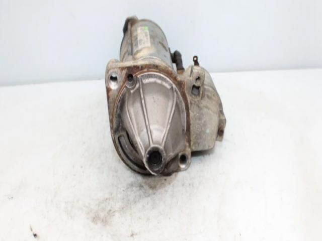 bontott MERCEDES-BENZ C-CLASS Önindító