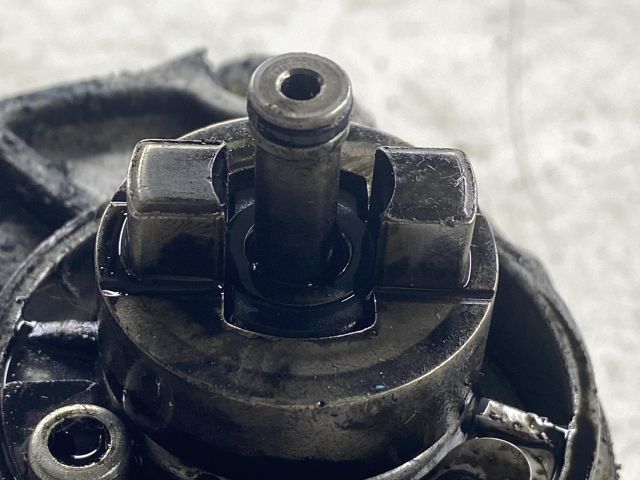 bontott MERCEDES-BENZ C-CLASS Vákumpumpa