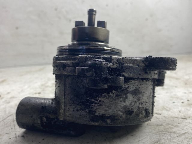 bontott MERCEDES-BENZ C-CLASS Vákumpumpa