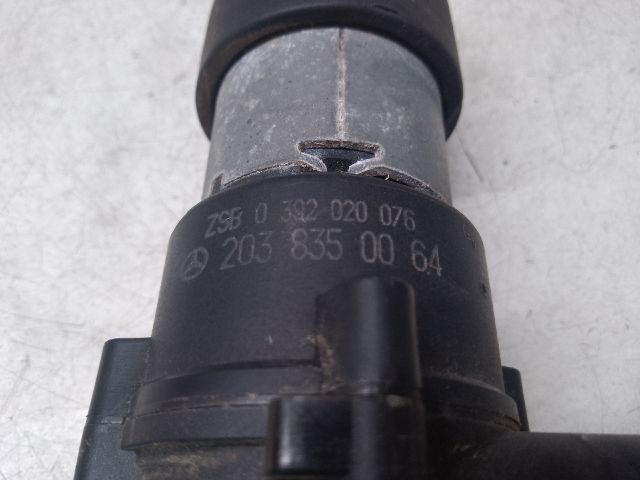 bontott MERCEDES-BENZ C-CLASS Vízpumpa