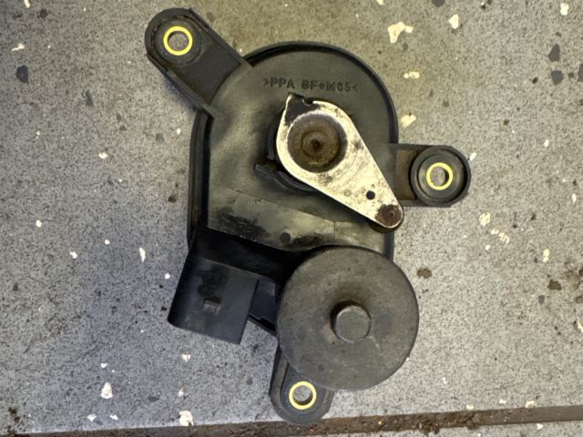 bontott MERCEDES-BENZ C-CLASS Fojtószelep (Elektromos)