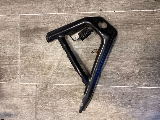 bontott MERCEDES-BENZ C-CLASS Tartó Bak