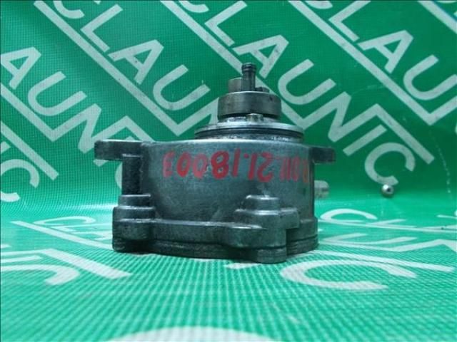 bontott MERCEDES-BENZ C-CLASS Vákumpumpa