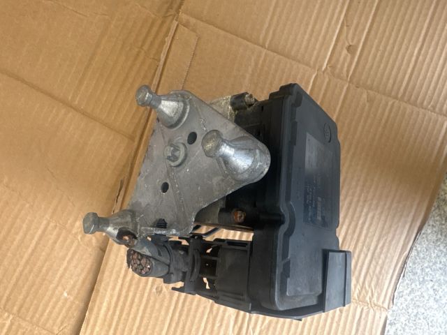 bontott MERCEDES-BENZ C-CLASS ABS Kocka