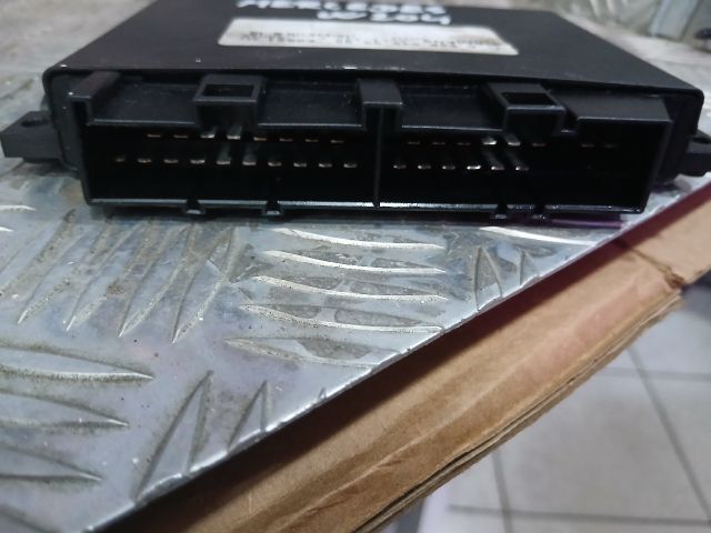 bontott MERCEDES-BENZ C-CLASS Automata Váltó Elektronika