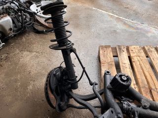 bontott MERCEDES-BENZ C-CLASS Bal első Csonkállvány Kerékaggyal