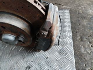 bontott MERCEDES-BENZ C-CLASS Bal első Féknyereg Munkahengerrel