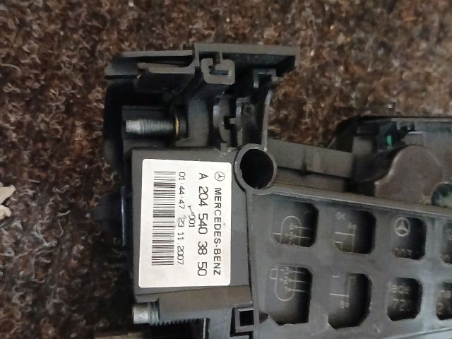 bontott MERCEDES-BENZ C-CLASS Biztosítéktábla Motortér