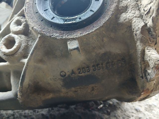 bontott MERCEDES-BENZ C-CLASS Hátsó Differenciálmű