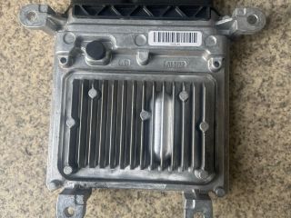 bontott MERCEDES-BENZ C-CLASS Motorvezérlő