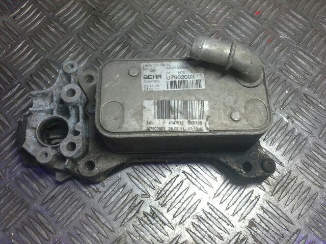 bontott MERCEDES-BENZ C-CLASS Olajhűtő