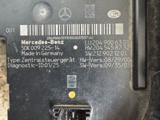 bontott MERCEDES-BENZ C-CLASS Biztosítéktábla Motortér