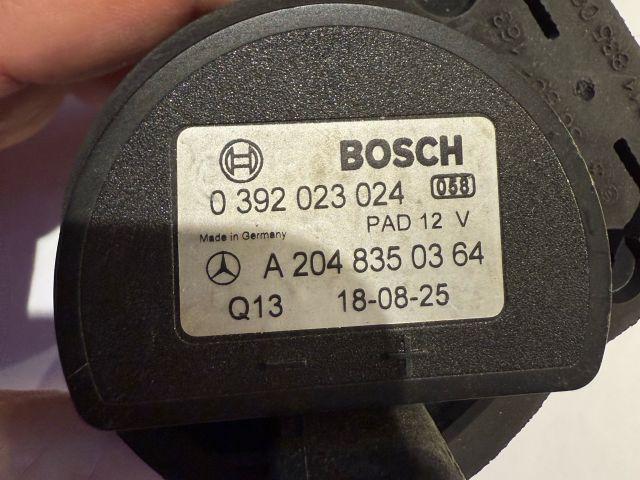 bontott MERCEDES-BENZ C-CLASS Vízpumpa