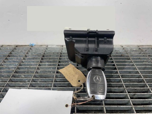bontott MERCEDES-BENZ C-CLASS Gyújtáskapcsoló
