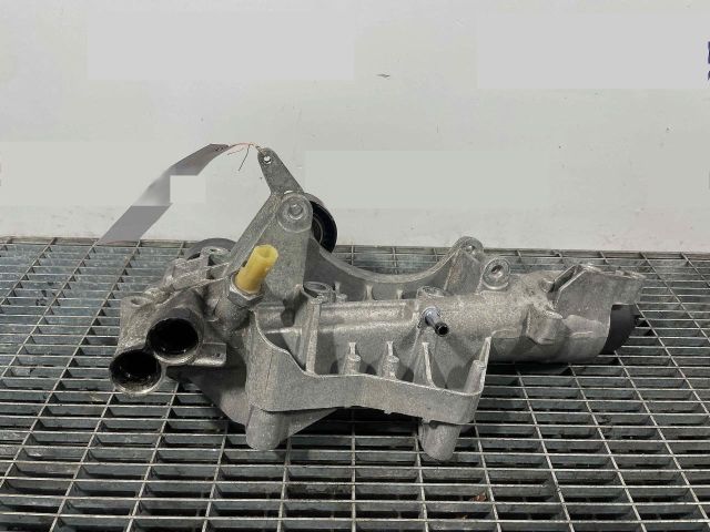 bontott MERCEDES-BENZ C-CLASS Olajszűrő Ház