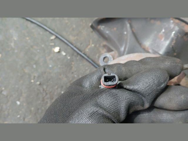 bontott MERCEDES-BENZ C-CLASS Bal első Csonkállvány Kerékaggyal