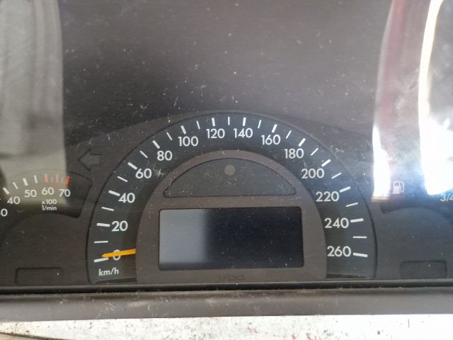 bontott MERCEDES-BENZ C-CLASS Kilométeróra