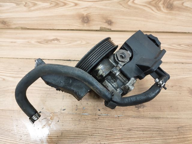 bontott MERCEDES-BENZ C-CLASS Kormányszervó Motor (Hidraulikus)