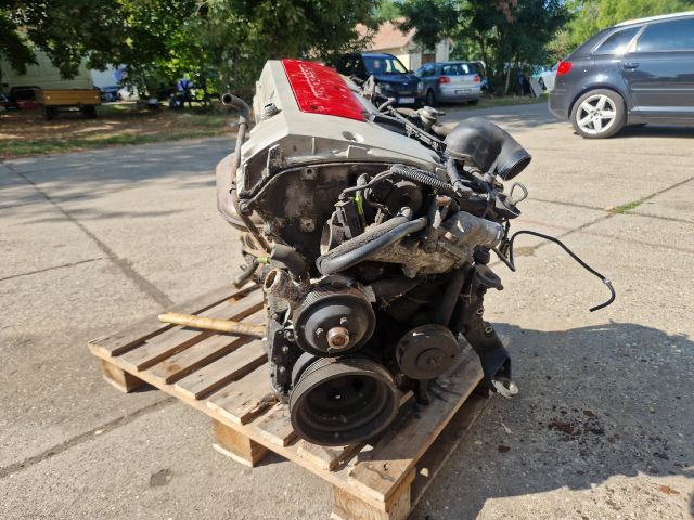 bontott MERCEDES-BENZ C-CLASS Motor (Fűzött blokk hengerfejjel)