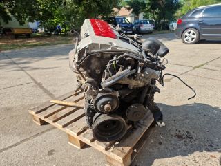 bontott MERCEDES-BENZ C-CLASS Motor (Fűzött blokk hengerfejjel)