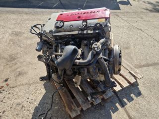 bontott MERCEDES-BENZ C-CLASS Motor (Fűzött blokk hengerfejjel)