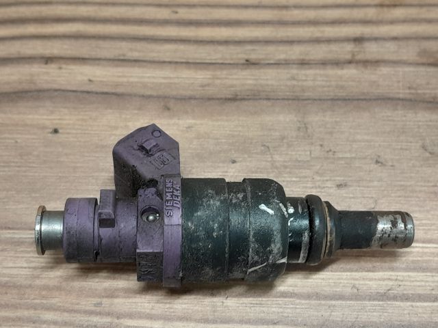 bontott MERCEDES-BENZ C-CLASS Porlasztó (1 db)