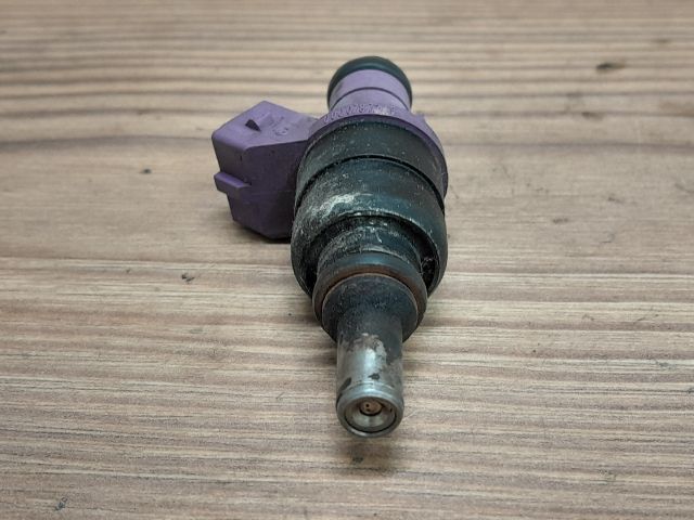 bontott MERCEDES-BENZ C-CLASS Porlasztó (1 db)