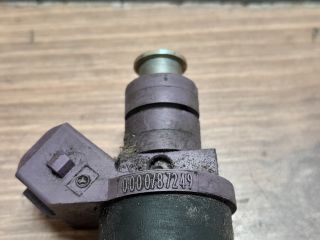 bontott MERCEDES-BENZ C-CLASS Porlasztó (1 db)