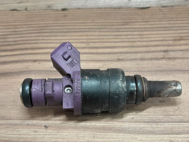 bontott MERCEDES-BENZ C-CLASS Porlasztó (1 db)