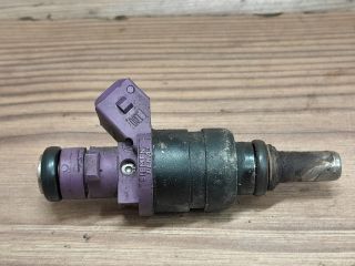 bontott MERCEDES-BENZ C-CLASS Porlasztó (1 db)