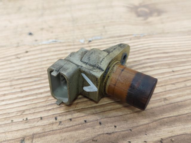 bontott MERCEDES-BENZ C-CLASS Vezérműtengely Fordulatszám Jeladó