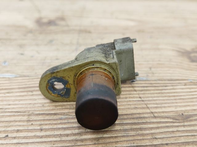 bontott MERCEDES-BENZ C-CLASS Vezérműtengely Fordulatszám Jeladó