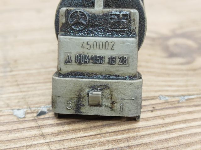 bontott MERCEDES-BENZ C-CLASS Vezérműtengely Fordulatszám Jeladó