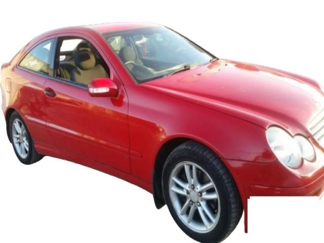 bontott MERCEDES-BENZ C-CLASS Légszűrő Ház