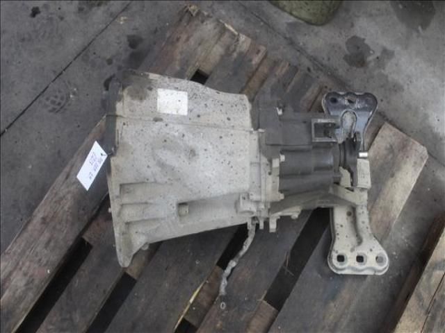 bontott MERCEDES-BENZ C-CLASS Váltó (Mechanikus)