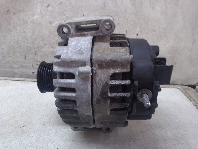 bontott MERCEDES-BENZ C-CLASS Generátor