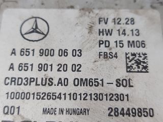 bontott MERCEDES-BENZ C-CLASS Motorvezérlő