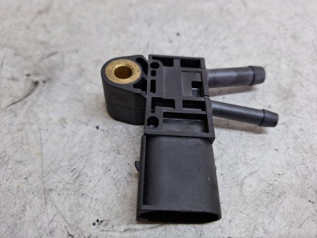 bontott MERCEDES-BENZ C-CLASS Részecskeszűrő Nyomásérzékelő