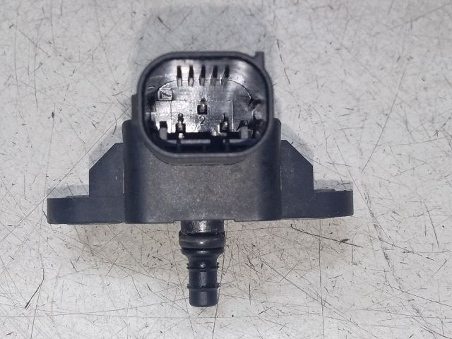 bontott MERCEDES-BENZ C-CLASS Szívócső Nyomásérzékelő