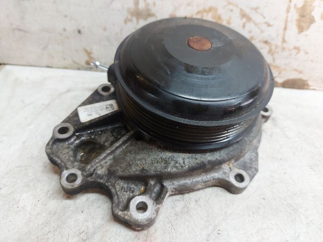 bontott MERCEDES-BENZ C-CLASS Vízpumpa