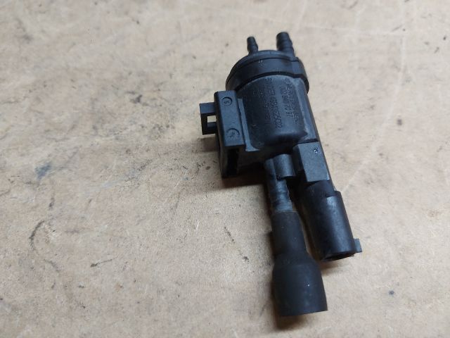 bontott MERCEDES-BENZ C-CLASS EGR / AGR Vákum Szelep