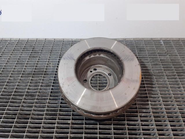 bontott MERCEDES-BENZ C-CLASS Első Féktárcsa