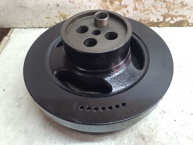 bontott MERCEDES-BENZ C-CLASS Főtengely Szíjtárcsa