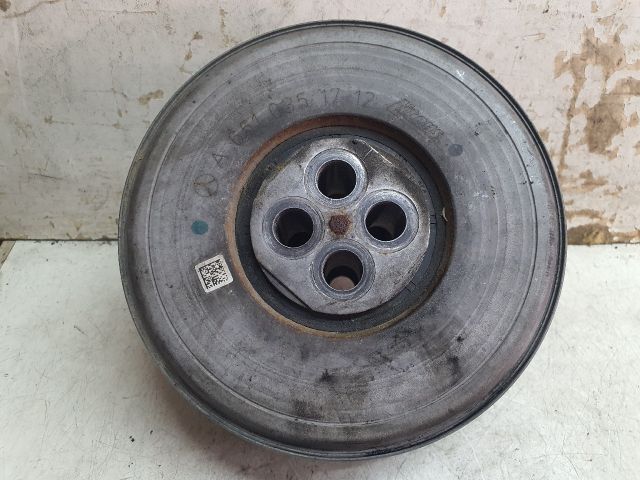 bontott MERCEDES-BENZ C-CLASS Főtengely Szíjtárcsa